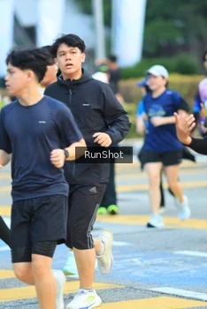 Runner Photo 4854913