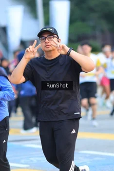 Runner Photo 4854949