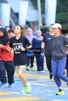Runner Photo 4855006