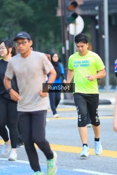Runner Photo 4855052