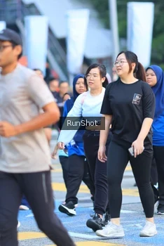 Runner Photo 4855072