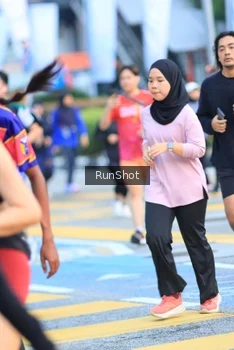 Runner Photo 4855166