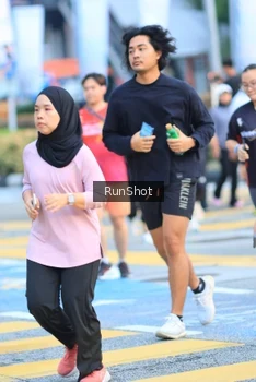 Runner Photo 4855184