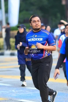Runner Photo 4855240