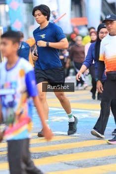Runner Photo 4855285