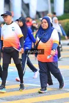 Runner Photo 4855296