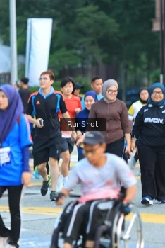 Runner Photo 4855392