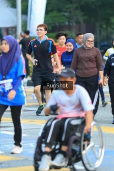 Runner Photo 4855394