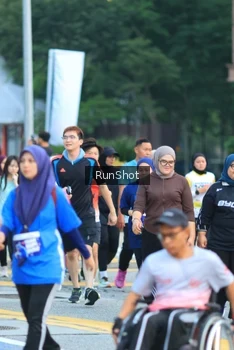 Runner Photo 4855406