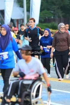 Runner Photo 4855423