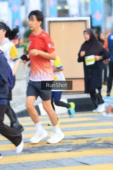 Runner Photo 4855449
