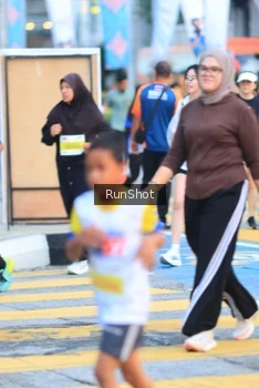 Runner Photo 4855464