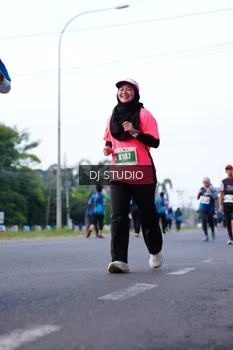 Runner Photo 4855500