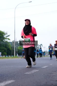 Runner Photo 4855509
