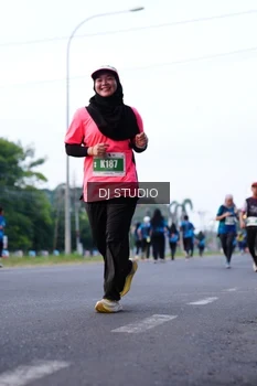 Runner Photo 4855534