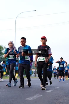 Runner Photo 4855558