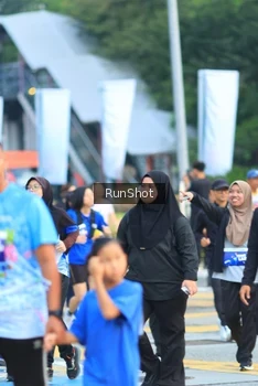 Runner Photo 4855564