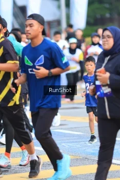 Runner Photo 4855592