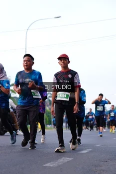 Runner Photo 4855594