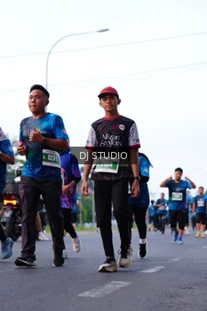 Runner Photo 4855596