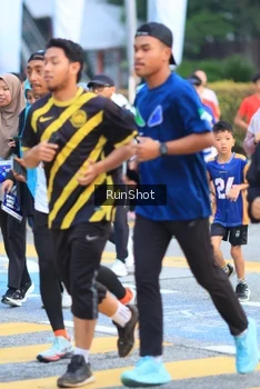 Runner Photo 4855615