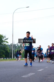 Runner Photo 4855623