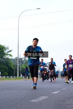 Runner Photo 4855645