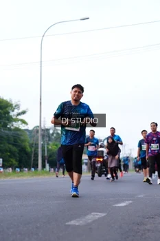 Runner Photo 4855648