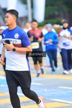 Runner Photo 4855651