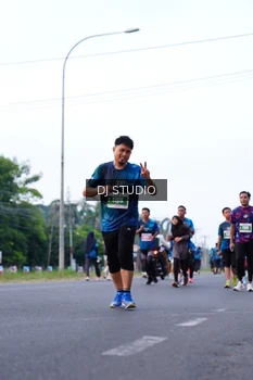 Runner Photo 4855653