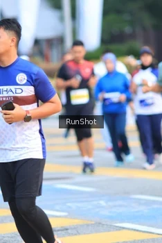 Runner Photo 4855657