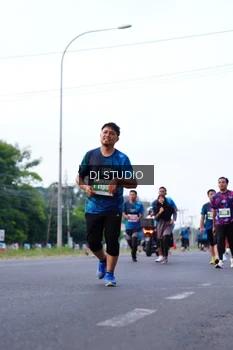 Runner Photo 4855660