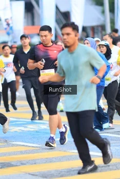 Runner Photo 4855684