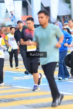 Runner Photo 4855702