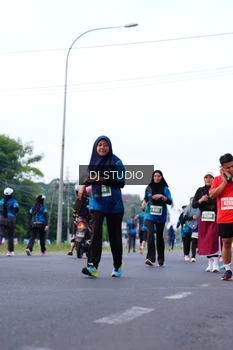 Runner Photo 4855703