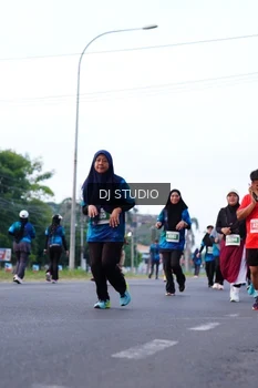 Runner Photo 4855720