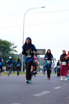 Runner Photo 4855726