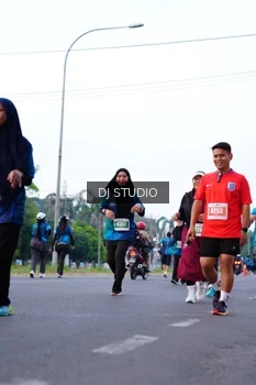 Runner Photo 4855752