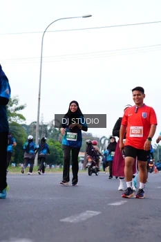 Runner Photo 4855762