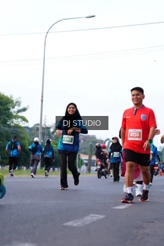 Runner Photo 4855777