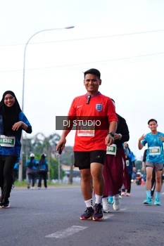 Runner Photo 4855790