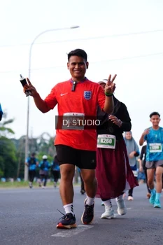 Runner Photo 4855846