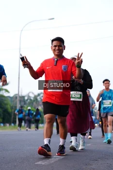 Runner Photo 4855886