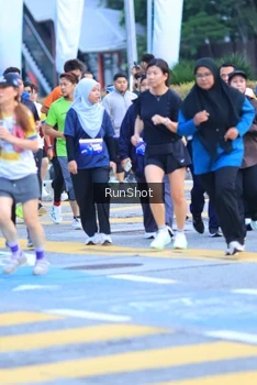 Runner Photo 4855904