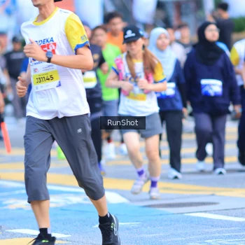 Runner Photo 4855915