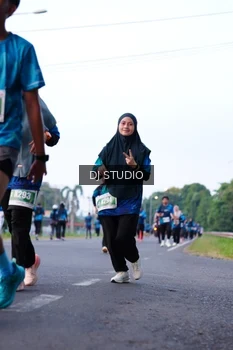 Runner Photo 4855916