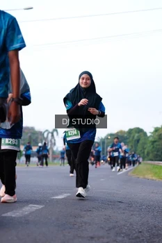 Runner Photo 4855924