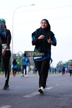 Runner Photo 4855967