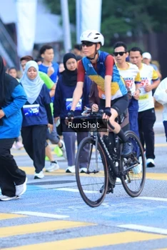 Runner Photo 4855986