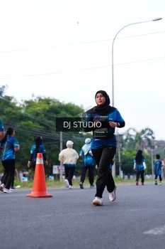 Runner Photo 4856001